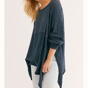 🌟HOST PICK🌟NEW FREE PEOPLE  top sweatshirt